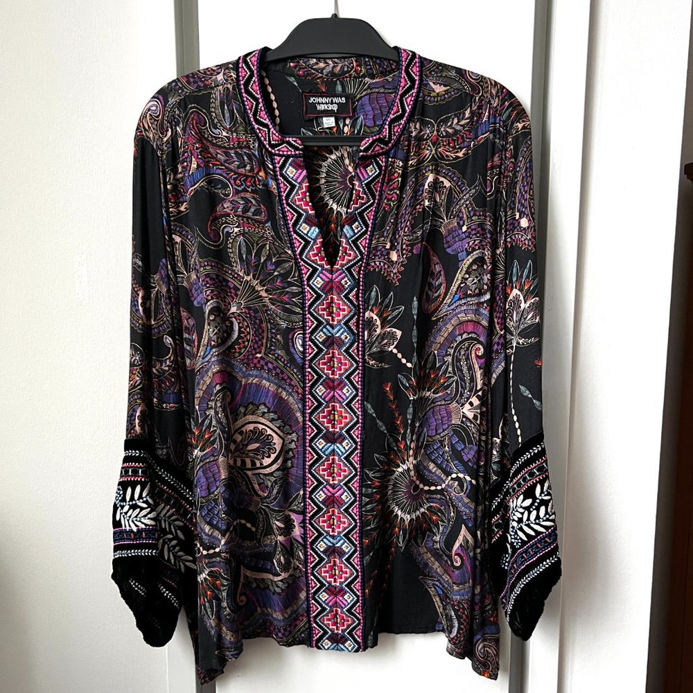 Johnny Was LS Tunic * Velvet details * Paisley print * size XXL